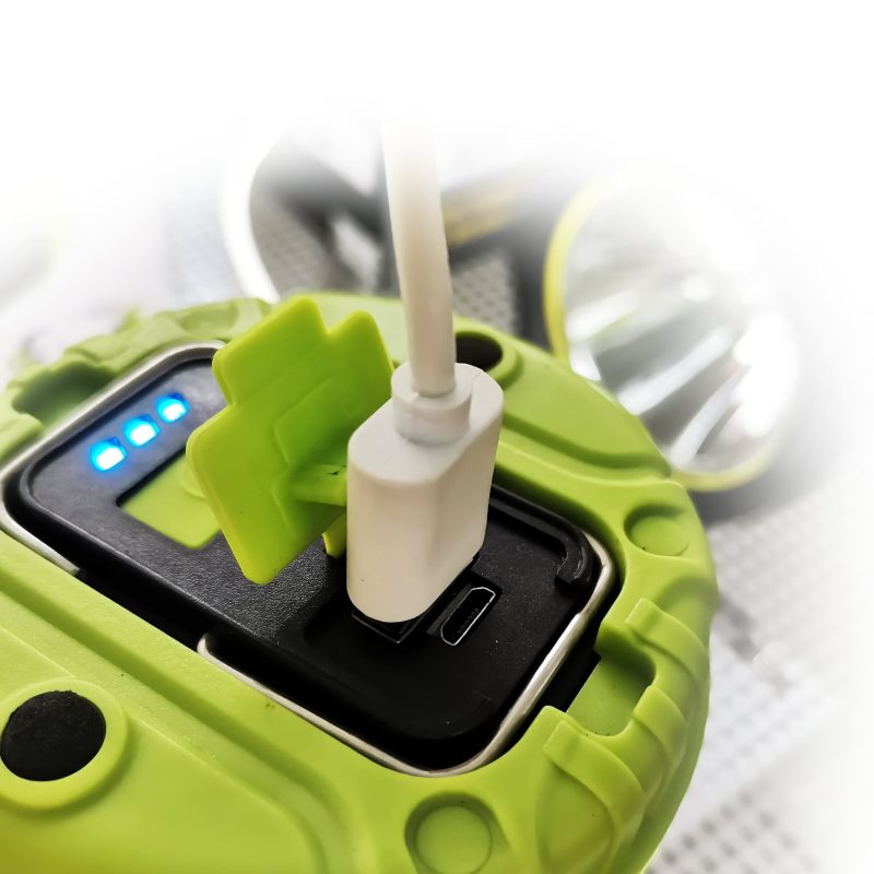 10W 500lm Camping LED Flashlight 2 in 1 TED002136 - USB rechargeable / waterproof IP44 - TED Electric - Image 4